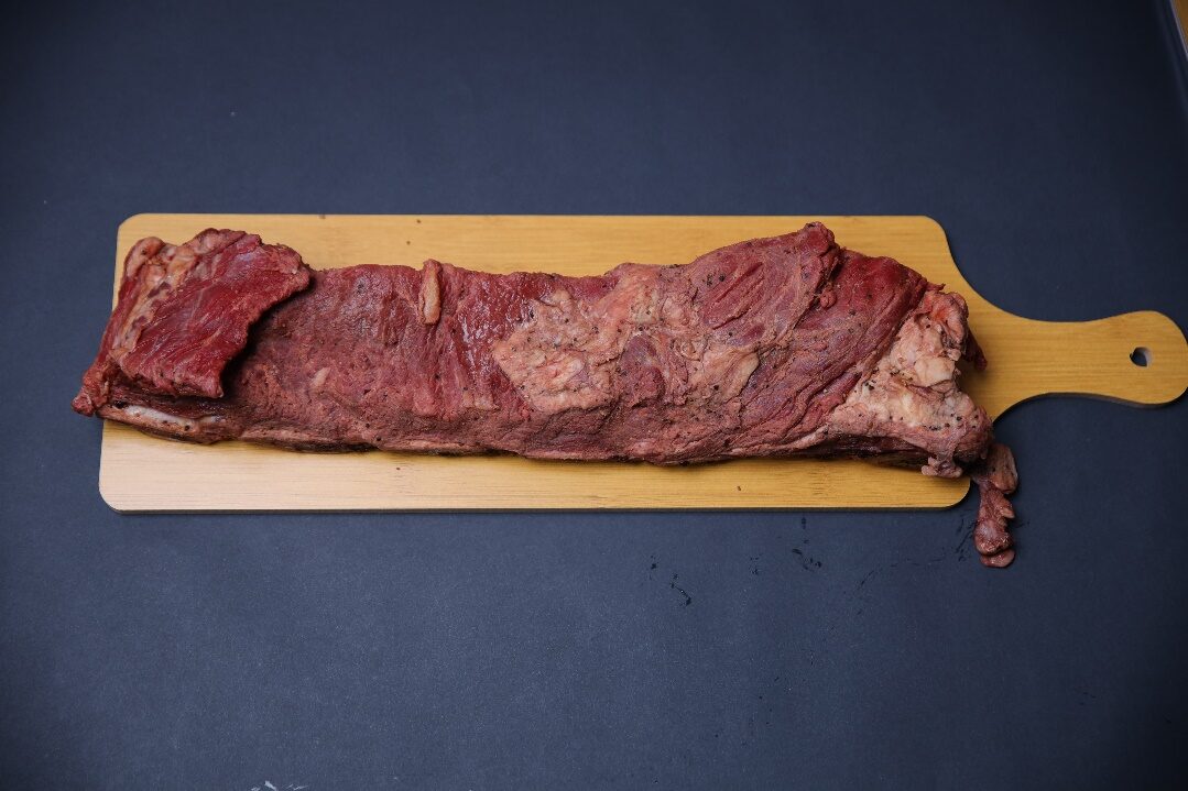 Brinje Vici te Tymosura, smoked beef ribs